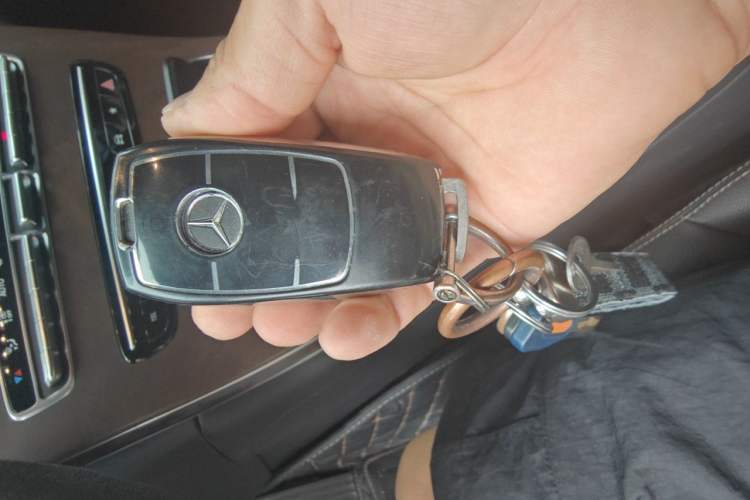 Used Mercedes-Benz GLC 2022 Refreshed GLC 300 L 4MATIC Dynamic Edition Prestige Version Vehicle Key