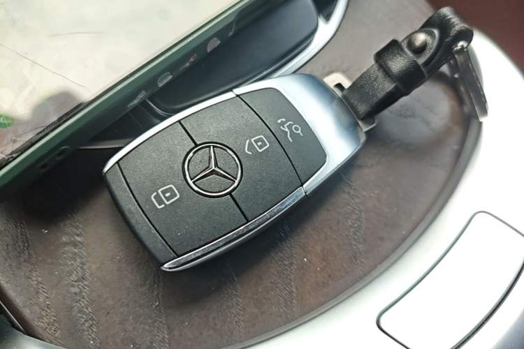 Used Mercedes-Benz GLC 2022 Refreshed GLC 300 L 4MATIC Dynamic Edition Prestige Version Vehicle Key