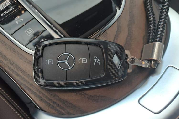 Used Mercedes-Benz GLC 2022 Refreshed GLC 300 L 4MATIC Dynamic Edition Prestige Version Vehicle Key