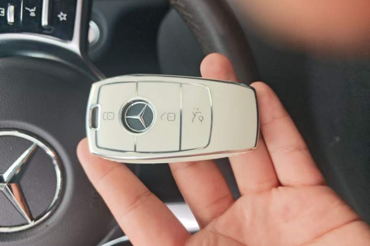 Used Mercedes-Benz GLC 2022 Facelifted GLC 260 L 4MATIC Dynamic Edition Vehicle Key