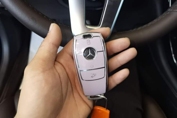 Used Mercedes-Benz GLC 2022 Refreshed GLC 260 L 4MATIC Dynamic Edition Vehicle Key