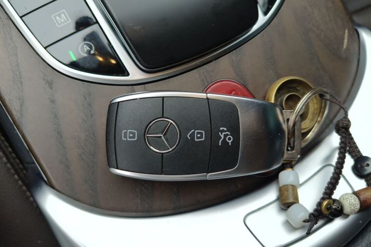 Used Mercedes-Benz GLC 2022 Refreshed GLC 300 L 4MATIC Dynamic Edition Prestige Version Vehicle Key