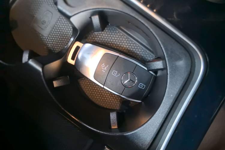 Used Mercedes-Benz GLC 2022 Facelifted GLC 260 L 4MATIC Dynamic Edition Vehicle Key