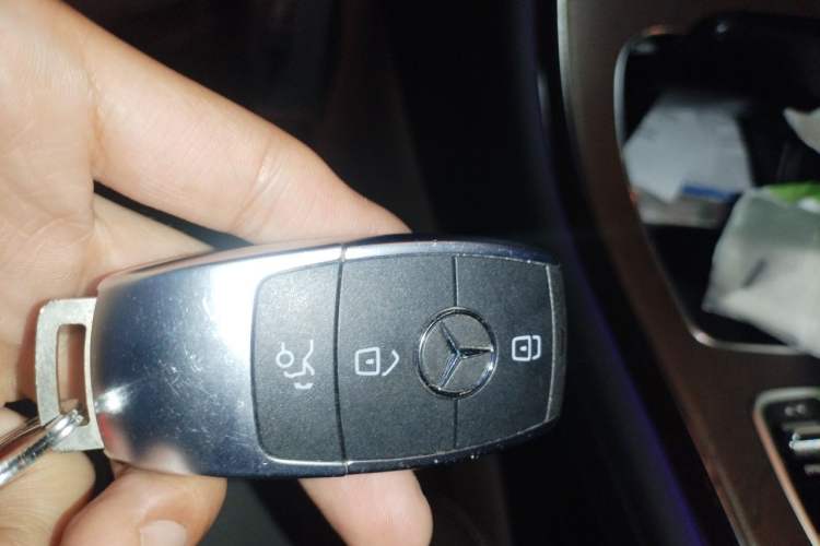 Used Mercedes-Benz GLC 2022 Refreshed GLC 300 L 4MATIC Dynamic Edition Prestige Version Vehicle Key
