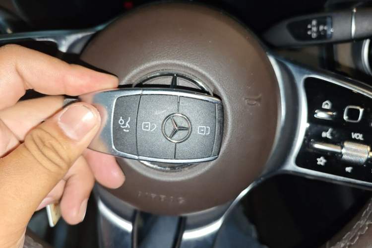 Used Mercedes-Benz GLC 2022 GLC 300 L 4MATIC Dynamic Edition Prestige Model Vehicle Key