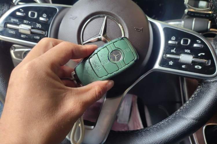 Used Mercedes-Benz GLC 2022 GLC 300 L 4MATIC Dynamic Model Vehicle Key