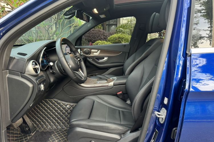 Used Mercedes-Benz GLC 2022 Refreshed GLC 300 L 4MATIC Dynamic Edition Prestige Version Interior 4