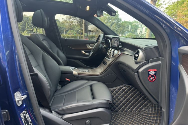 Used Mercedes-Benz GLC 2022 Refreshed GLC 300 L 4MATIC Dynamic Edition Prestige Version Interior 7