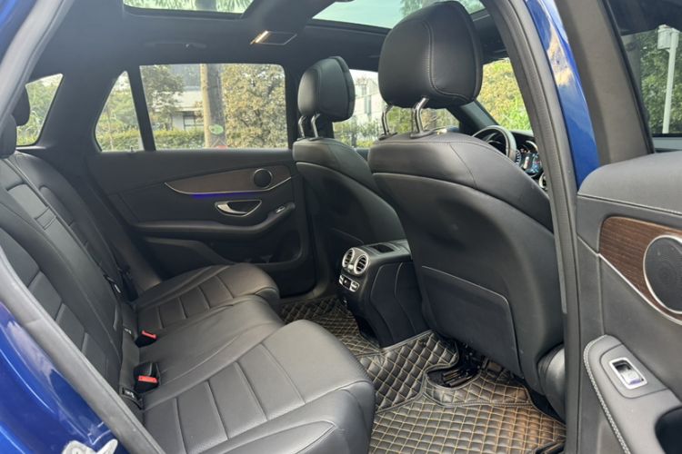 Used Mercedes-Benz GLC 2022 Refreshed GLC 300 L 4MATIC Dynamic Edition Prestige Version Interior 9
