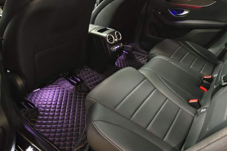 Used Mercedes-Benz GLC 2022 Refreshed GLC 300 L 4MATIC Dynamic Edition Prestige Version Left Rear Seat