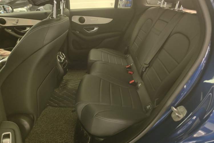 Used Mercedes-Benz GLC 2022 Second Facelift GLC 260 L 4MATIC Dynamic Edition Left Rear Seat