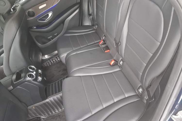 Used Mercedes-Benz GLC 2022 Refreshed GLC 300 L 4MATIC Dynamic Edition Prestige Version Left Rear Seat