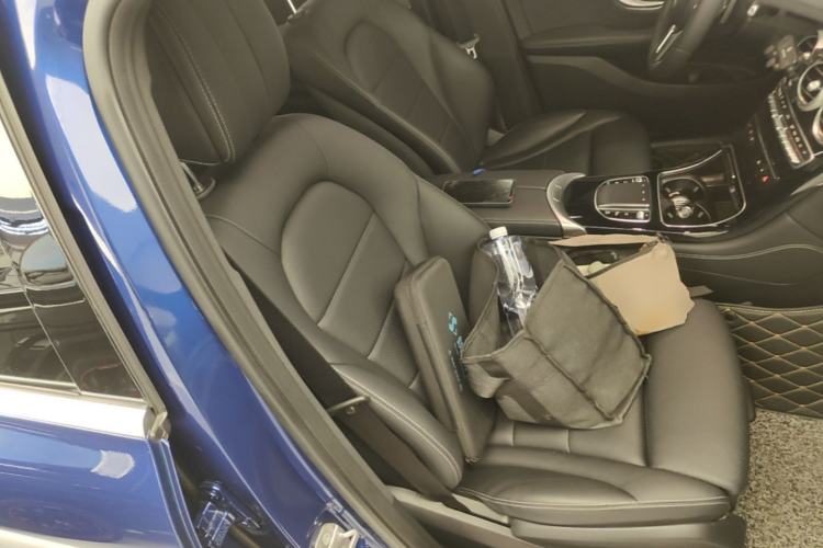 Used Mercedes-Benz GLC 2022 Second Facelift GLC 260 L 4MATIC Dynamic Edition Right Front Seat