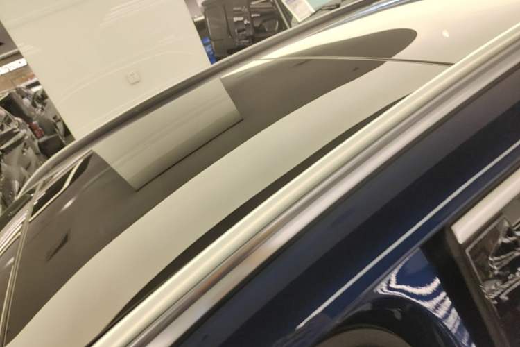 Used Mercedes-Benz GLC 2022 Second Facelift GLC 260 L 4MATIC Dynamic Edition Roof