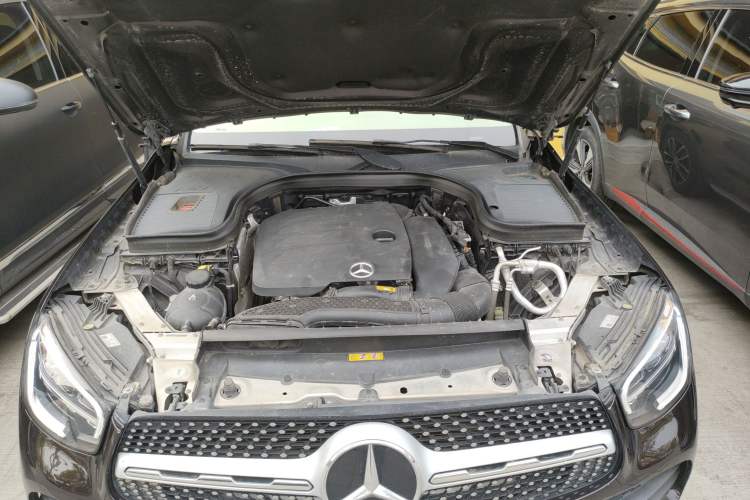 Used Mercedes-Benz GLC 2022 GLC 260 L 4MATIC Luxury Model Engine Bay