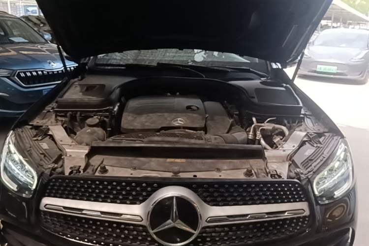 Used Mercedes-Benz GLC 2022 Second Facelift GLC 260 L 4MATIC Luxury Edition Engine Bay