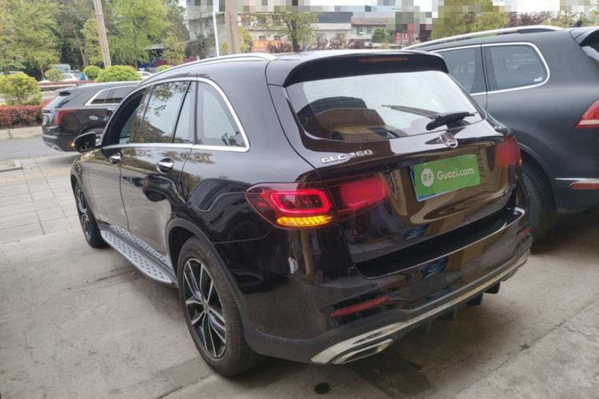 Used Mercedes-Benz GLC 2022 GLC 260 L 4MATIC Luxury Model Exterior 2