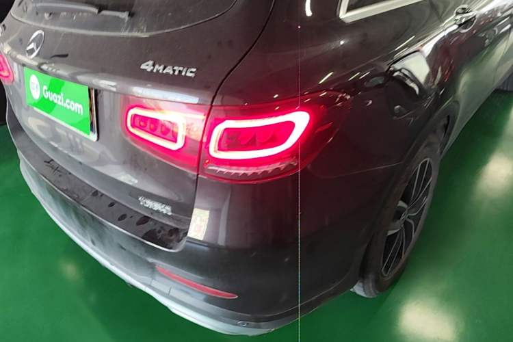 Used Mercedes-Benz GLC 2022 Second Facelift GLC 260 L 4MATIC Luxury Edition Exterior 3