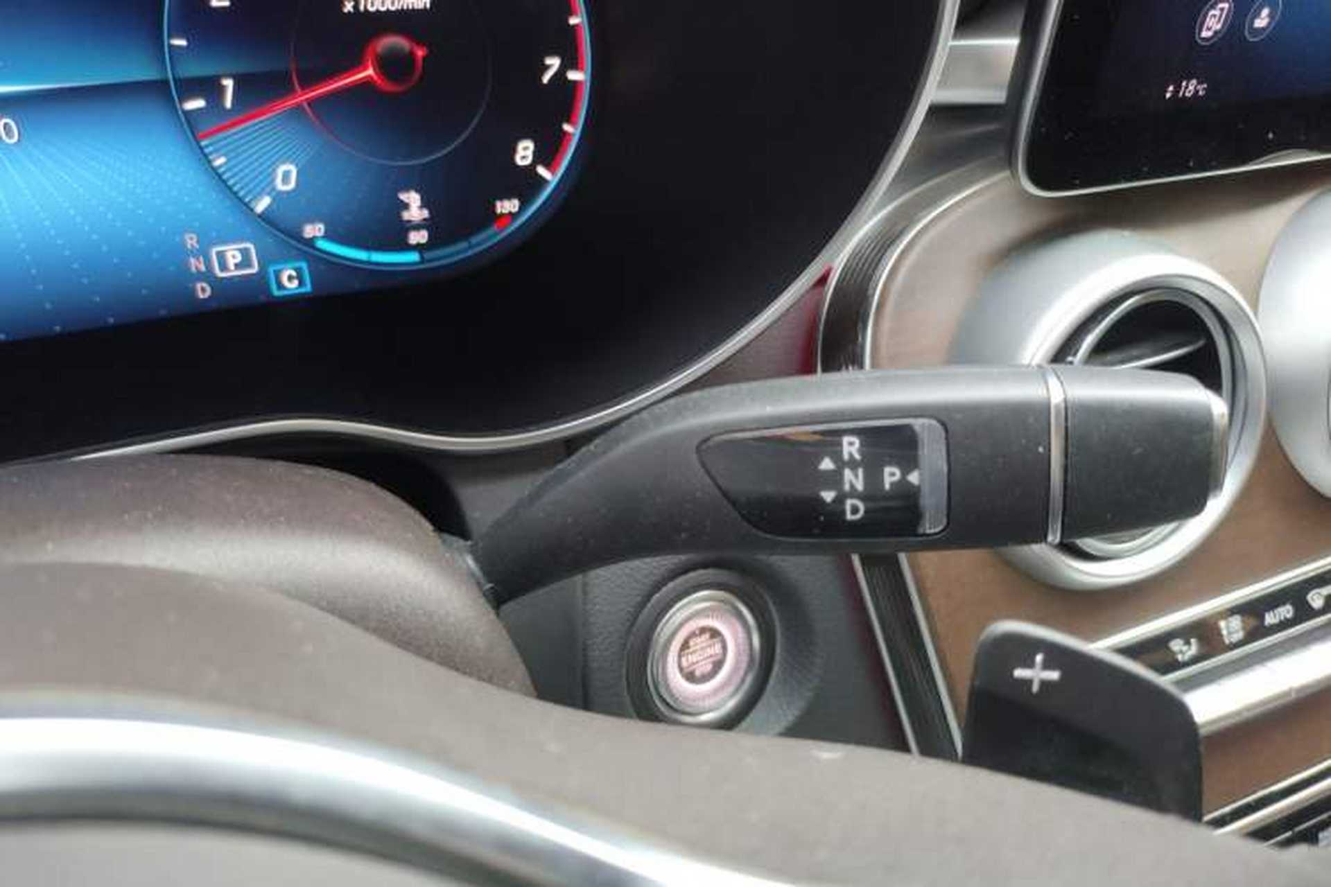 Used Mercedes-Benz GLC 2022 GLC 260 L 4MATIC Luxury Model Gear Lever
