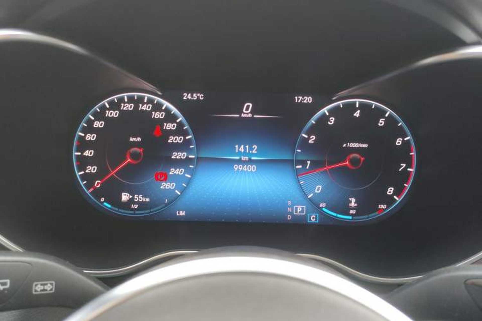 Used Mercedes-Benz GLC 2022 GLC 260 L 4MATIC Luxury Model Instrument Cluster