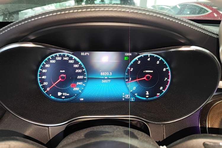 Used Mercedes-Benz GLC 2022 Second Facelift GLC 260 L 4MATIC Luxury Edition Instrument Cluster