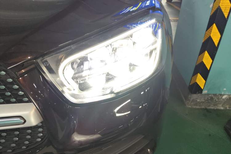 Used Mercedes-Benz GLC 2022 Second Facelift GLC 260 L 4MATIC Luxury Edition Left Front Headlight