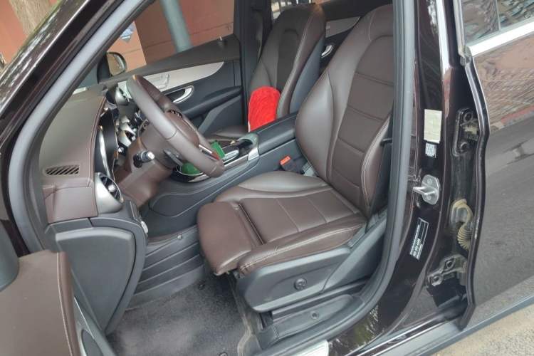 Used Mercedes-Benz GLC 2022 Refreshed GLC 260 L 4MATIC Dynamic Edition Left Front Seat