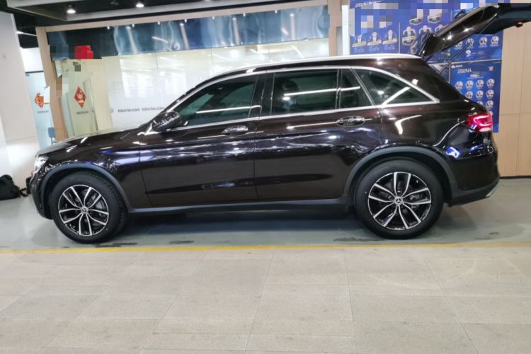 Used Mercedes-Benz GLC 2022 Second Facelift GLC 260 L 4MATIC Luxury Edition Left Side
