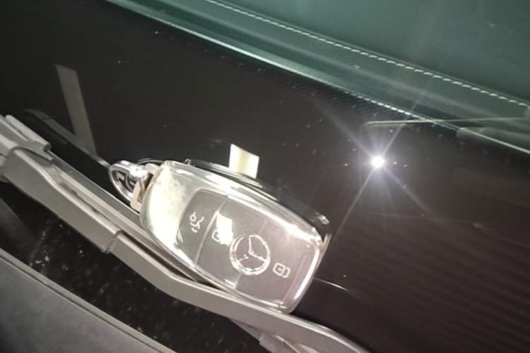 Used Mercedes-Benz GLC 2022 GLC 300 L 4MATIC Dynamic Edition Prestige Model Vehicle Key