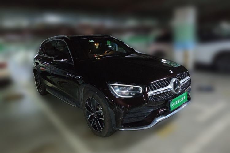 Used Mercedes-Benz GLC 2022 Refreshed GLC 300 L 4MATIC Dynamic Edition Front Right 45 Deg