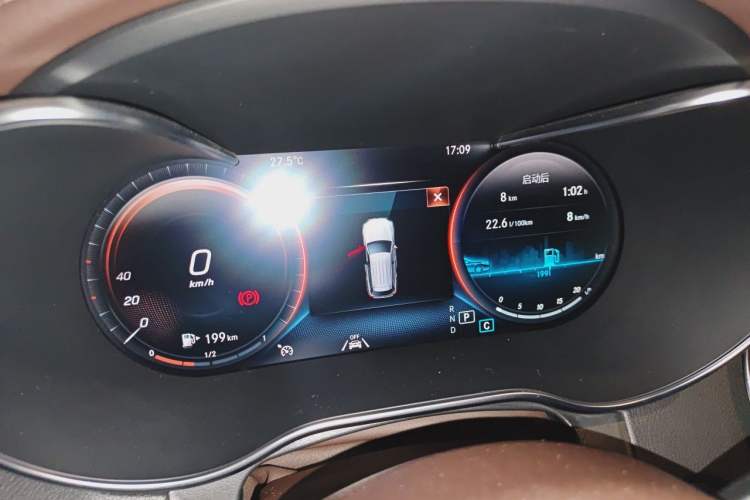 Used Mercedes-Benz GLC 2022 Refreshed GLC 300 L 4MATIC Dynamic Edition Instrument Cluster