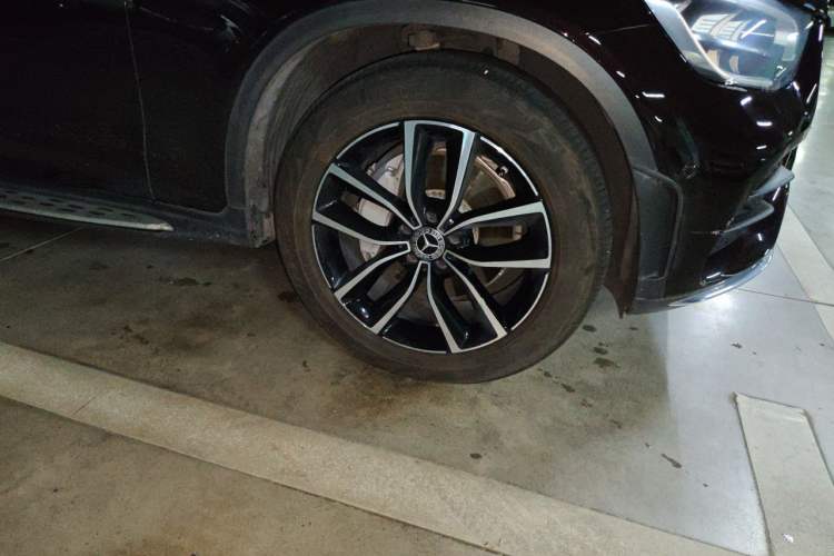 Used Mercedes-Benz GLC 2022 Refreshed GLC 300 L 4MATIC Dynamic Edition Right Front Wheel Hub