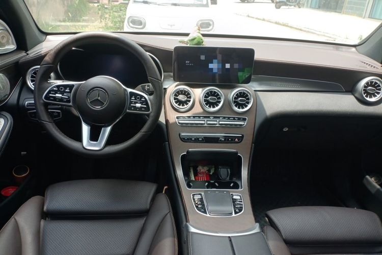 Used Mercedes-Benz GLC 2022 Refreshed GLC 300 L 4MATIC Dynamic Edition Prestige Version Center Console