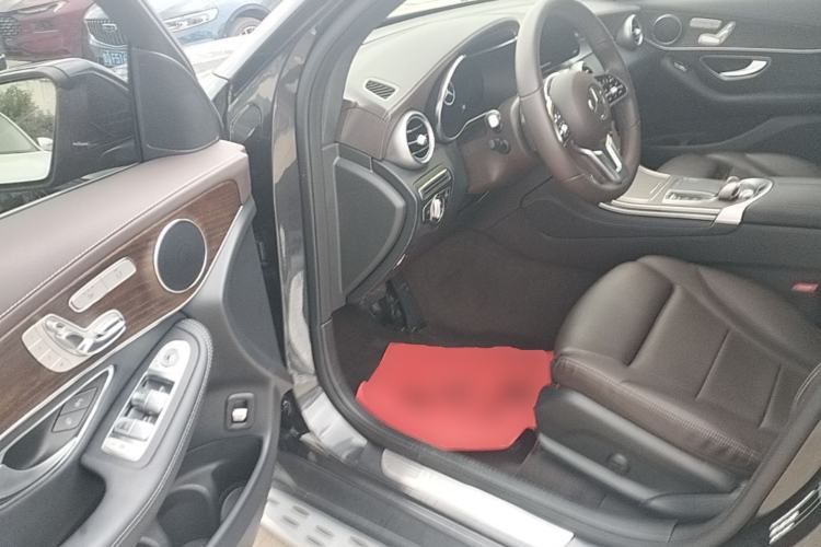 Used Mercedes-Benz GLC 2022 Refreshed GLC 300 L 4MATIC Dynamic Edition Driver Seat