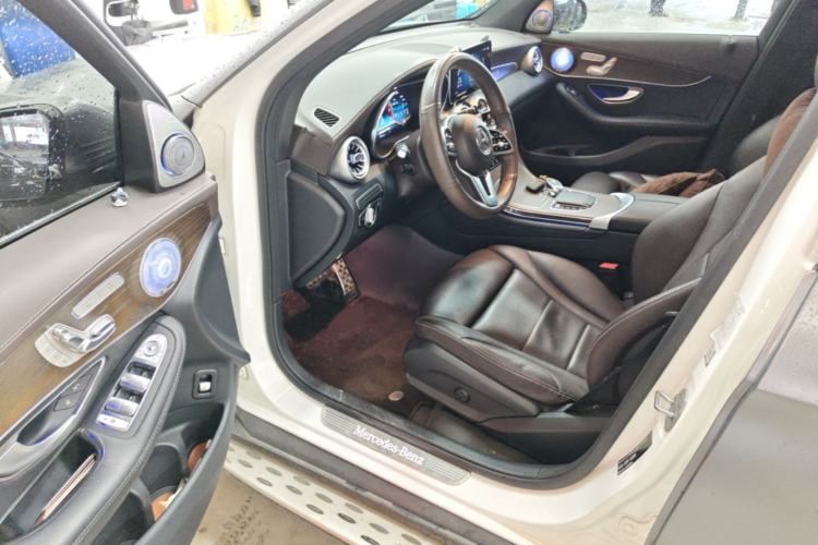 Used Mercedes-Benz GLC 2022 Second Facelift GLC 260 L 4MATIC Luxury Edition Driver Seat