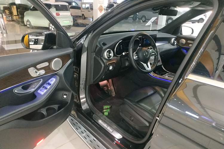 Used Mercedes-Benz GLC 2022 Refreshed GLC 300 L 4MATIC Dynamic Edition Prestige Version Driver Seat