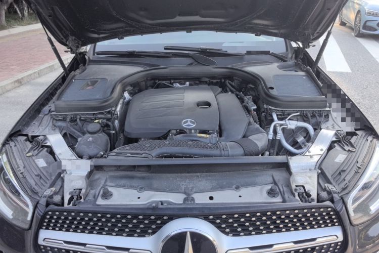 Used Mercedes-Benz GLC 2022 Second Facelift GLC 260 L 4MATIC Luxury Edition Engine Bay