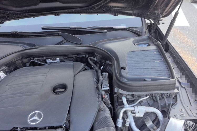 Used Mercedes-Benz GLC 2022 Second Facelift GLC 260 L 4MATIC Luxury Edition Engine Bay Left