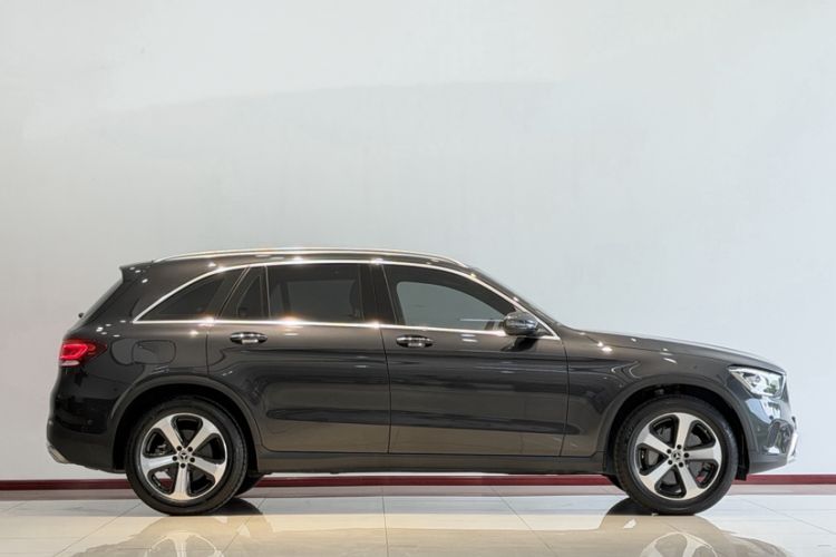 Used Mercedes-Benz GLC 2022 Refreshed GLC 260 L 4MATIC Dynamic Edition Exterior 5
