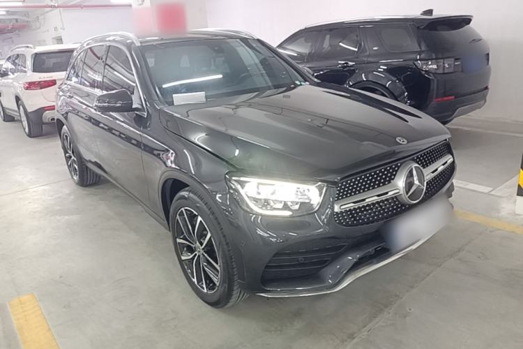 Used Mercedes-Benz GLC 2022 Second Facelift GLC 260 L 4MATIC Luxury Edition Front Right 45 Deg