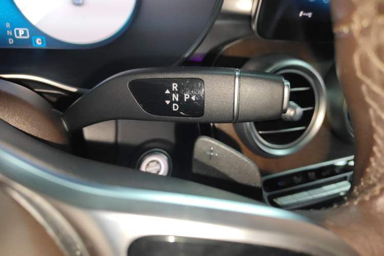 Used Mercedes-Benz GLC 2022 GLC 300 L 4MATIC Dynamic Edition Prestige Model Gear Lever