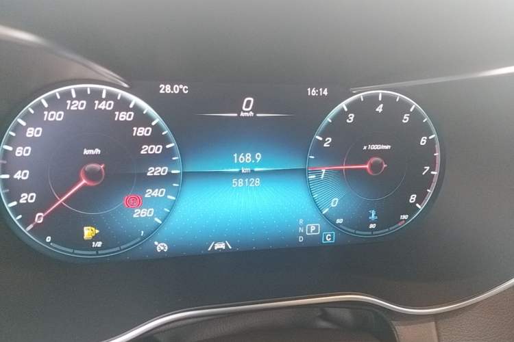 Used Mercedes-Benz GLC 2022 Refreshed GLC 300 L 4MATIC Dynamic Edition Instrument Cluster