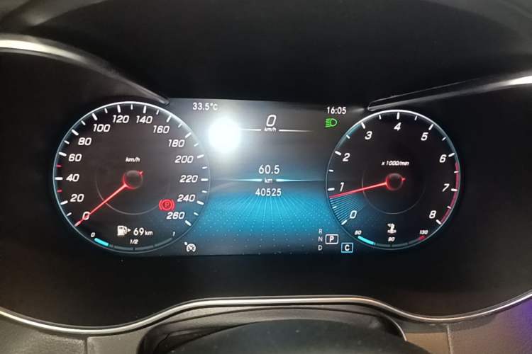 Used Mercedes-Benz GLC 2022 Second Facelift GLC 260 L 4MATIC Luxury Edition Instrument Cluster