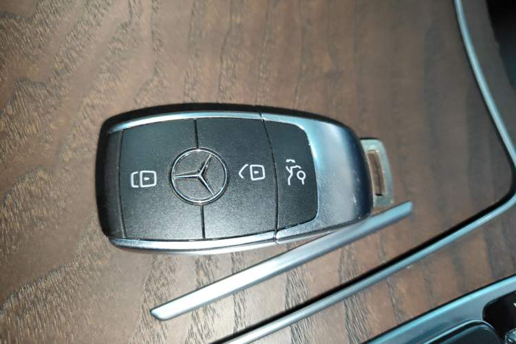 Used Mercedes-Benz GLC 2022 GLC 300 L 4MATIC Dynamic Edition Prestige Model Interior 1