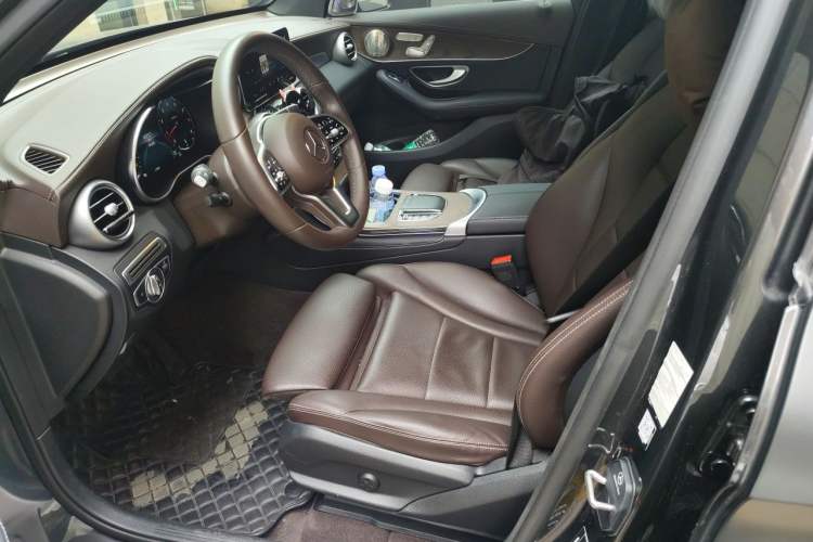 Used Mercedes-Benz GLC 2022 GLC 300 L 4MATIC Dynamic Model Left Front Seat