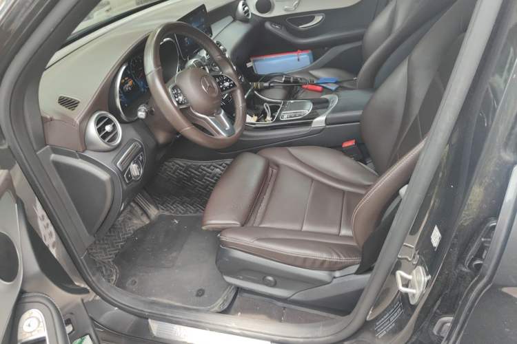 Used Mercedes-Benz GLC 2022 Refreshed GLC 260 L 4MATIC Dynamic Edition Left Front Seat
