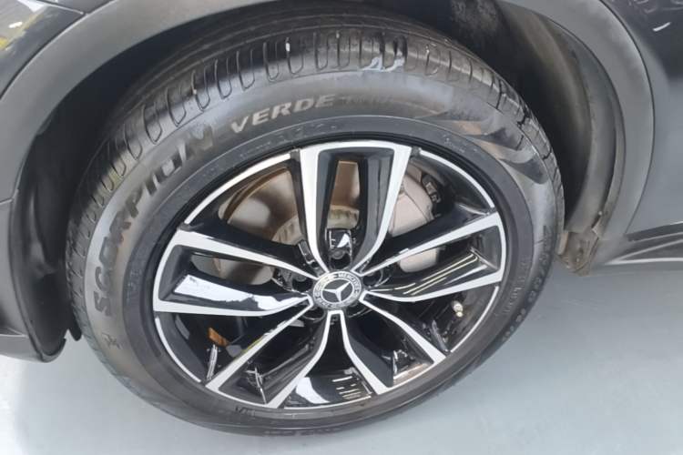 Used Mercedes-Benz GLC 2022 GLC 300 L 4MATIC Dynamic Model Left Front Wheel Hub