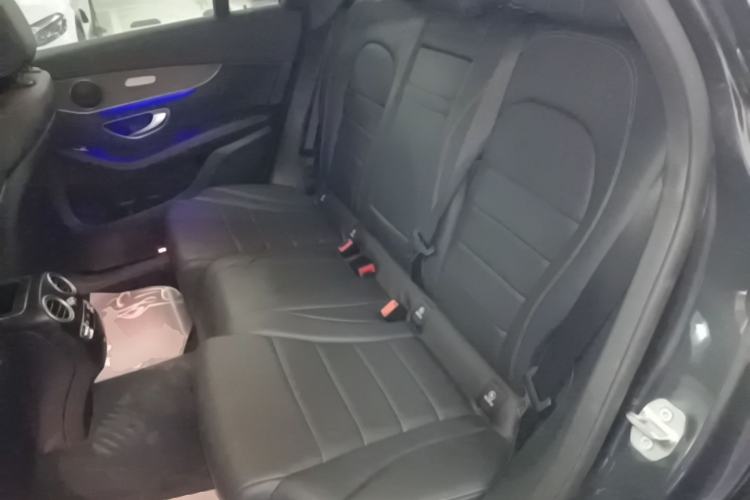Used Mercedes-Benz GLC 2022 Second Facelift GLC 260 L 4MATIC Luxury Edition Left Rear Seat