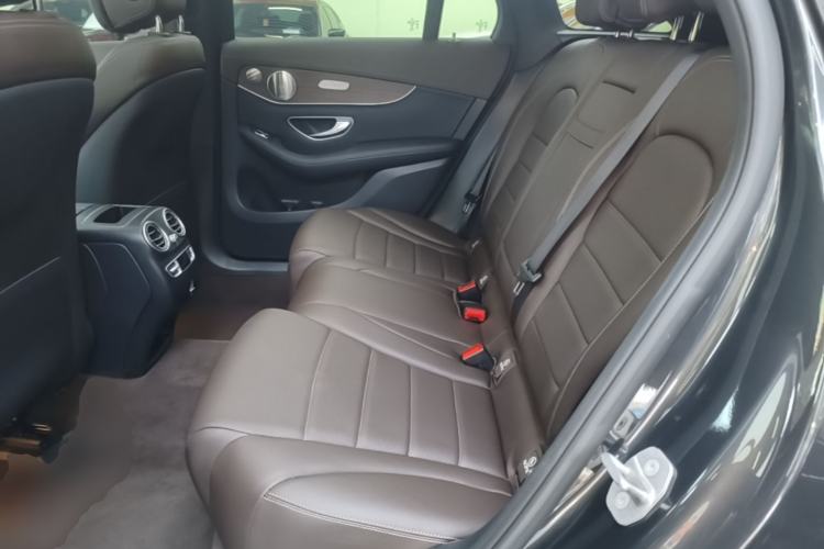 Used Mercedes-Benz GLC 2022 GLC 300 L 4MATIC Dynamic Model Left Rear Seat