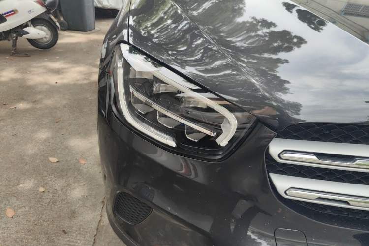 Used Mercedes-Benz GLC 2022 Refreshed GLC 260 L 4MATIC Dynamic Edition Right Front Headlight